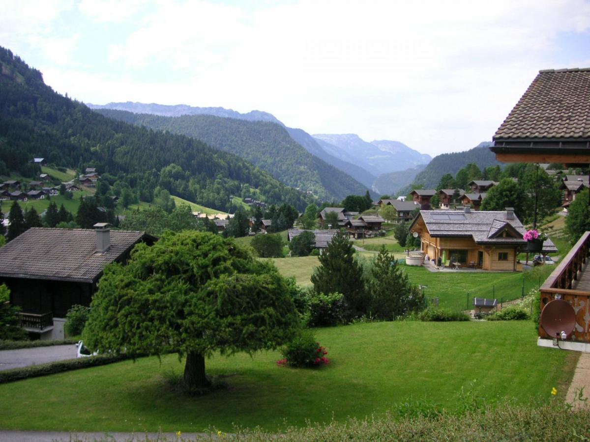 Rez De Chalet Calme Avec Terrasse - 2 Chambres, Proche Pistes A La Clusaz - Fr-1-437-10 外观 照片